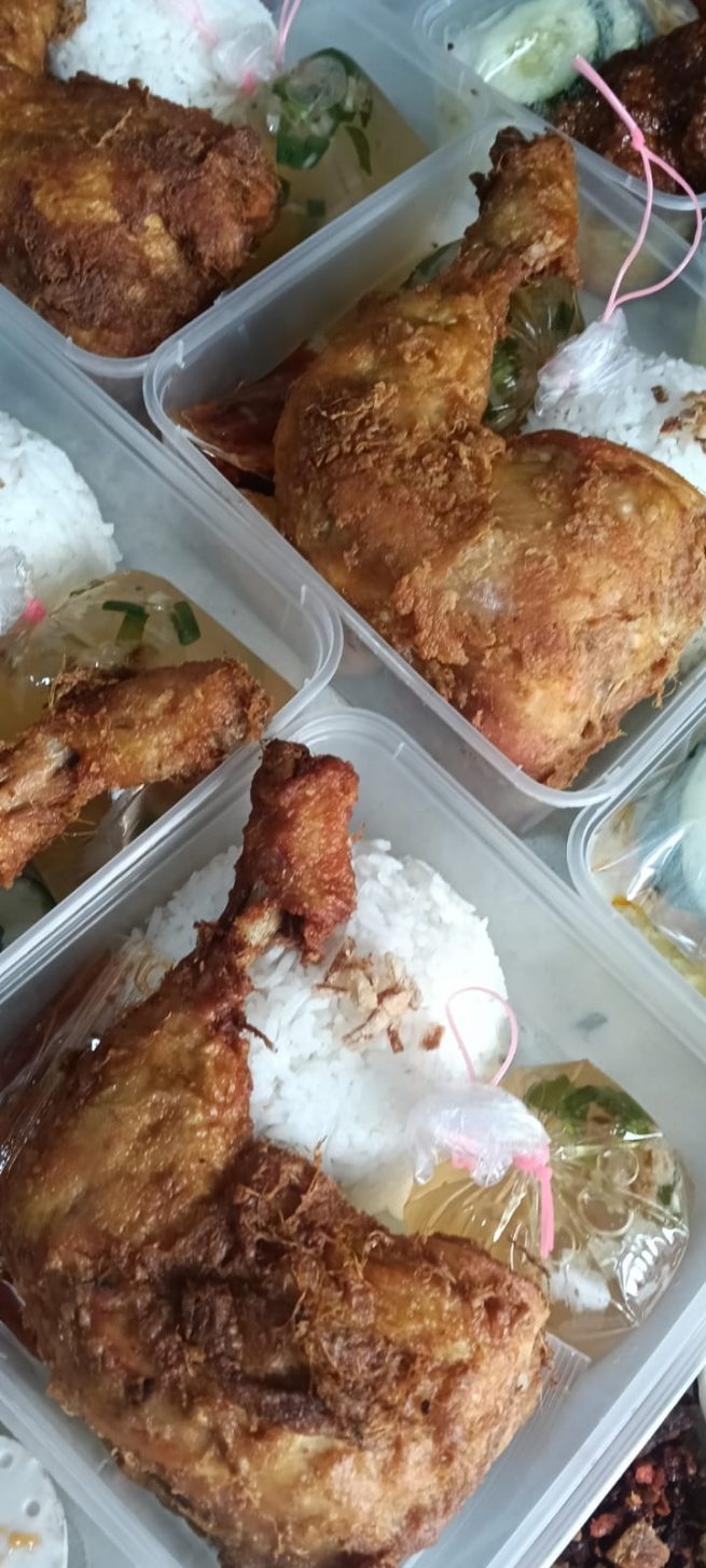 Nasi Ayam Penyet - Image 2
