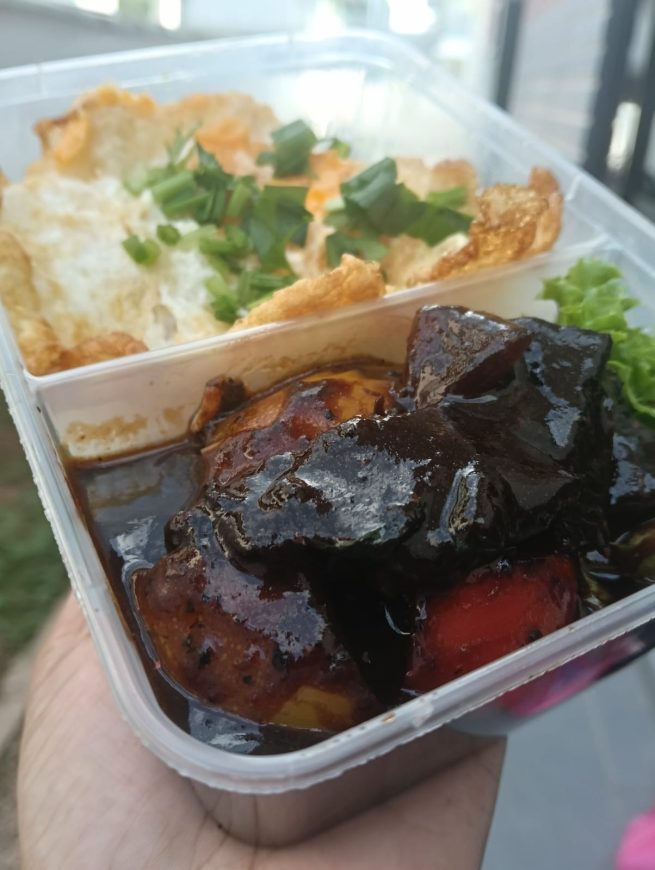 *NEW* Nasi Black Pepper Beef with Mata Lembu - Image 2