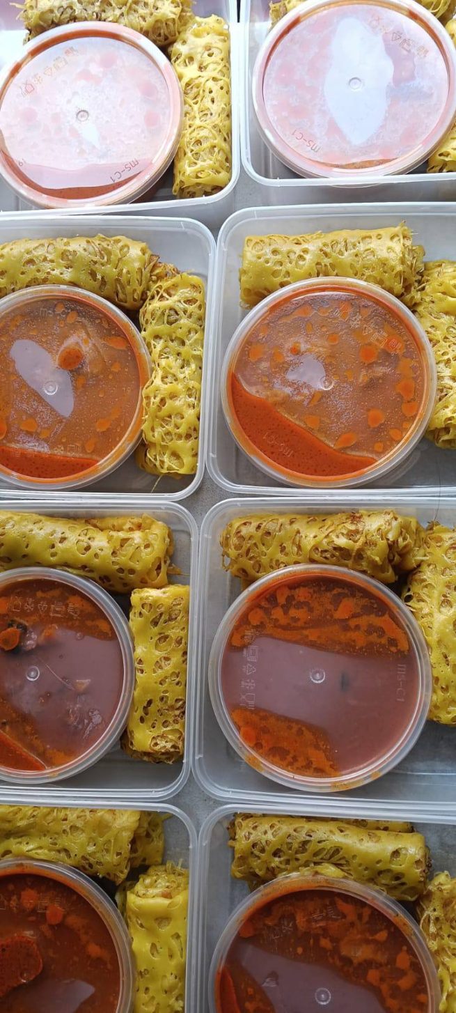 Roti Kirai with Curry Chicken/Beef - Image 7