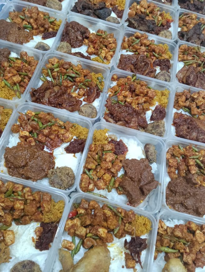 *NEW* Nasi Sambal Goreng Beef Rendang - Image 2