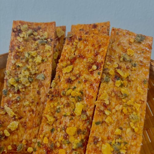 Spicy Cuttlefish Strips with Nuts