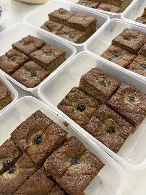 *NEW* Banana Moist Cake