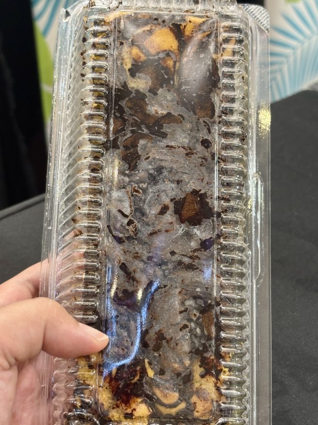 *NEW* Cake Marble w Choc Chip topping - Image 2
