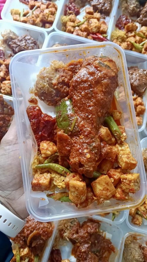 *NEW* Lontong Kering Ayam Masak Merah