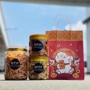CNY Themed PaperBags Medium (Fits 1 medium + 2 small bottles of goodies)